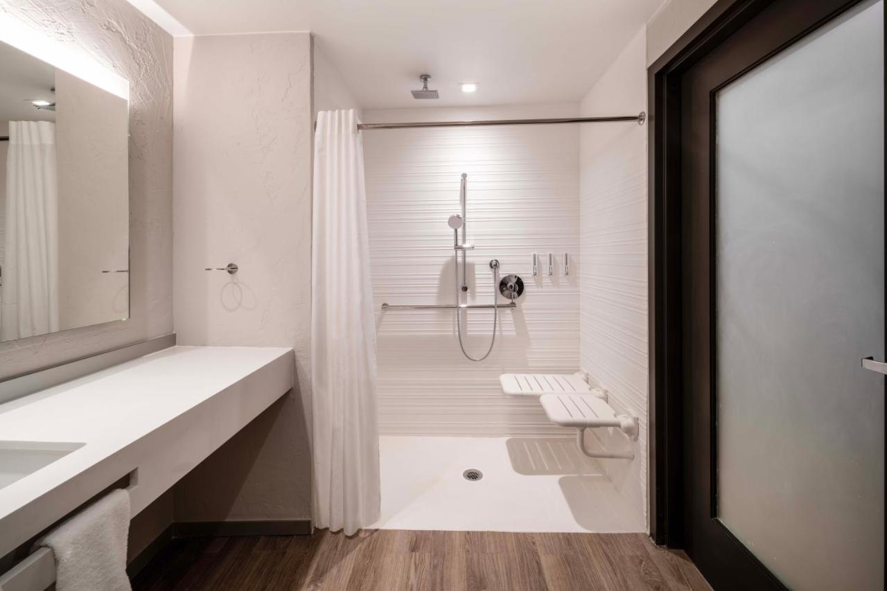 Ac Hotel By Marriott Frisco Colorado Luaran gambar